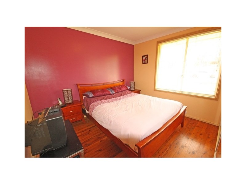 43 Demetrius Road, Rosemeadow NSW 2560