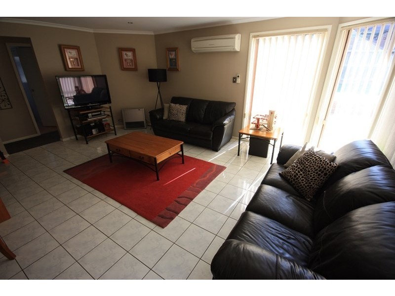 11 Wattle Green, Narellan Vale NSW 2567