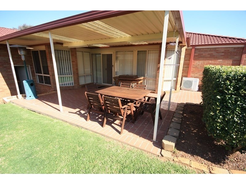 11 Wattle Green, Narellan Vale NSW 2567