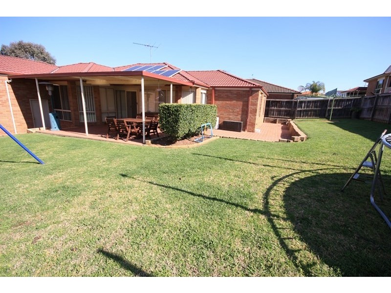 11 Wattle Green, Narellan Vale NSW 2567