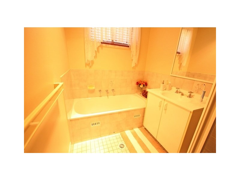 St Helens Park NSW 2560