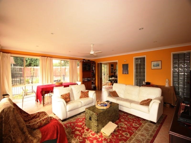 2 Haines Grove, Mount Annan NSW 2567