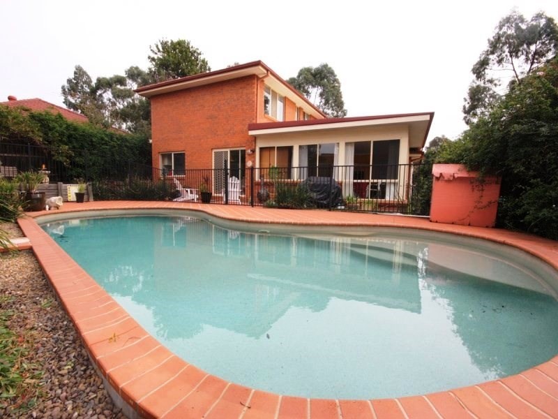 2 Haines Grove, Mount Annan NSW 2567