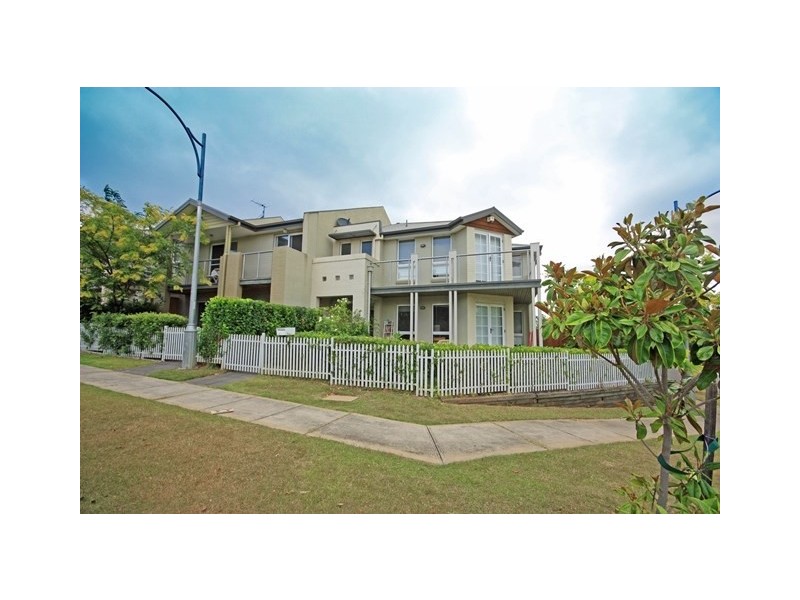 1 Gilbert Street, Elderslie NSW 2570