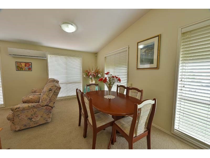3 Leontes Close, Rosemeadow NSW 2560