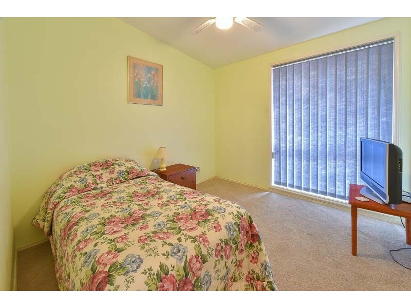 3 Leontes Close, Rosemeadow NSW 2560
