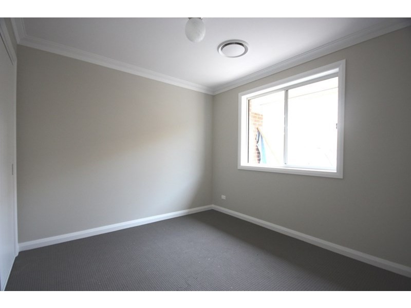 32 Danvers Street, Spring Farm NSW 2570