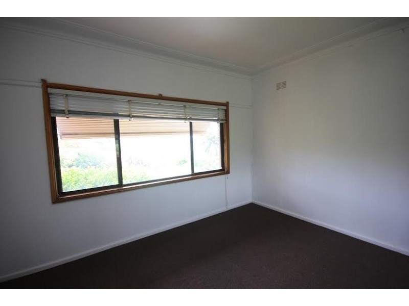 25 Austin Avenue, Campbelltown NSW 2560
