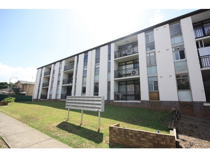 2/25 Norfolk Street, Liverpool NSW 2170