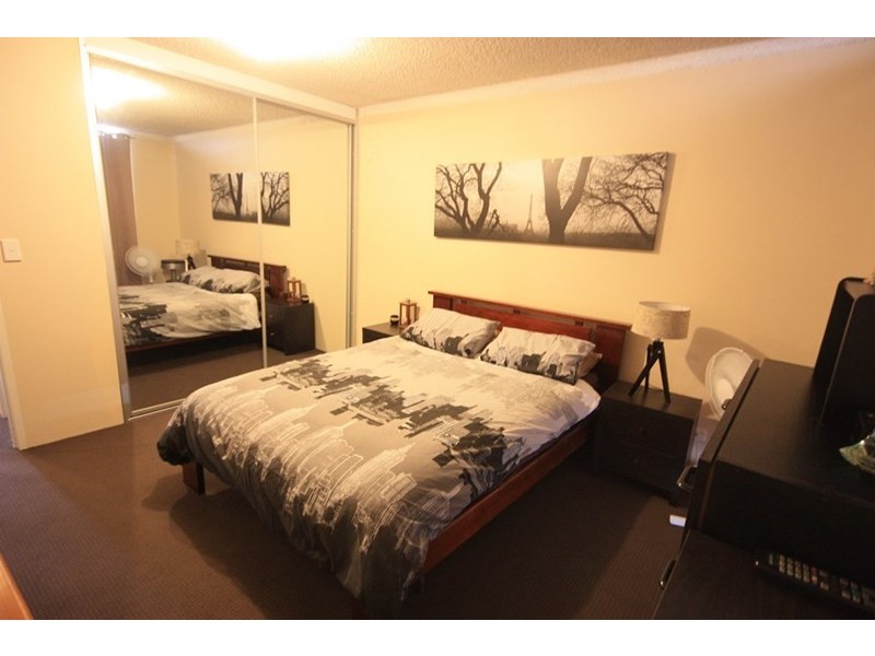 2/25 Norfolk Street, Liverpool NSW 2170