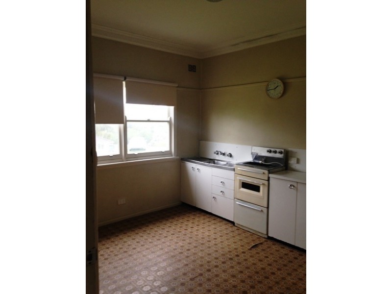 1/13 Macquarie Avenue, Camden NSW 2570