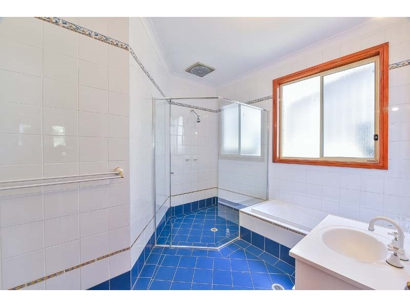 Glen Alpine NSW 2560