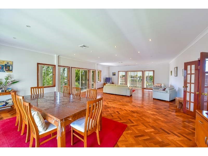 Glen Alpine NSW 2560