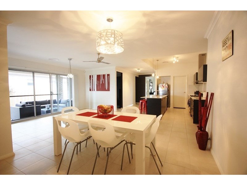 Spring Farm NSW 2570