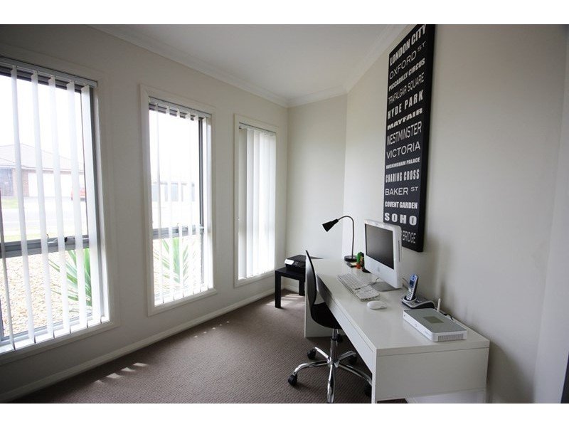 Spring Farm NSW 2570