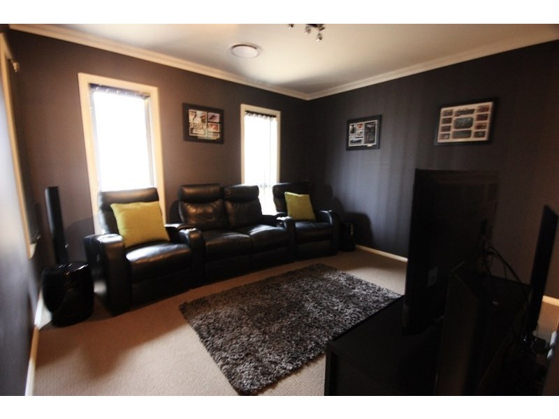 Spring Farm NSW 2570