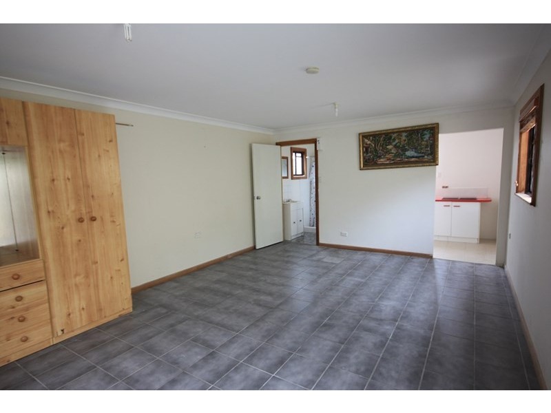 125A Macquarie Avenue, Campbelltown NSW 2560