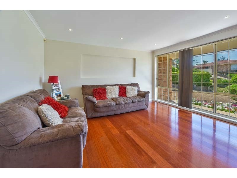 5 Magnolia Place, Macquarie Fields NSW 2564