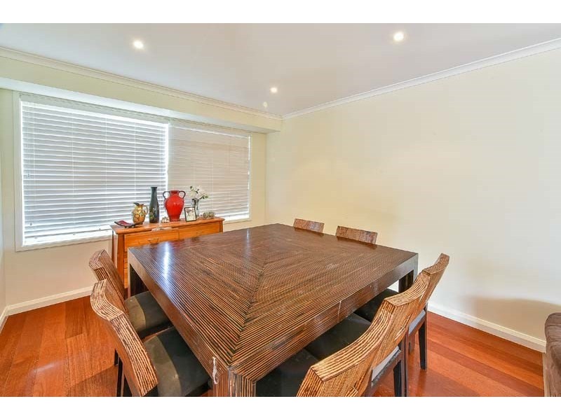 5 Magnolia Place, Macquarie Fields NSW 2564