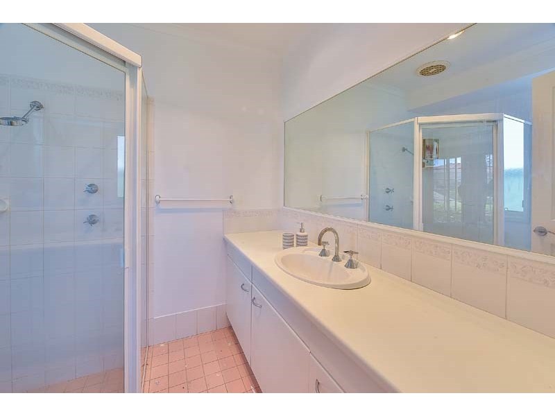 5 Magnolia Place, Macquarie Fields NSW 2564