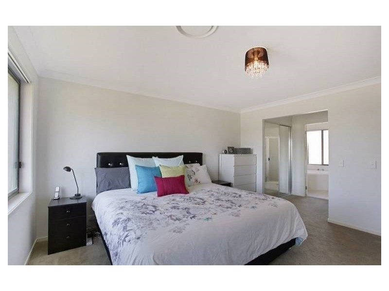 192 Richardson Road, Spring Farm NSW 2570