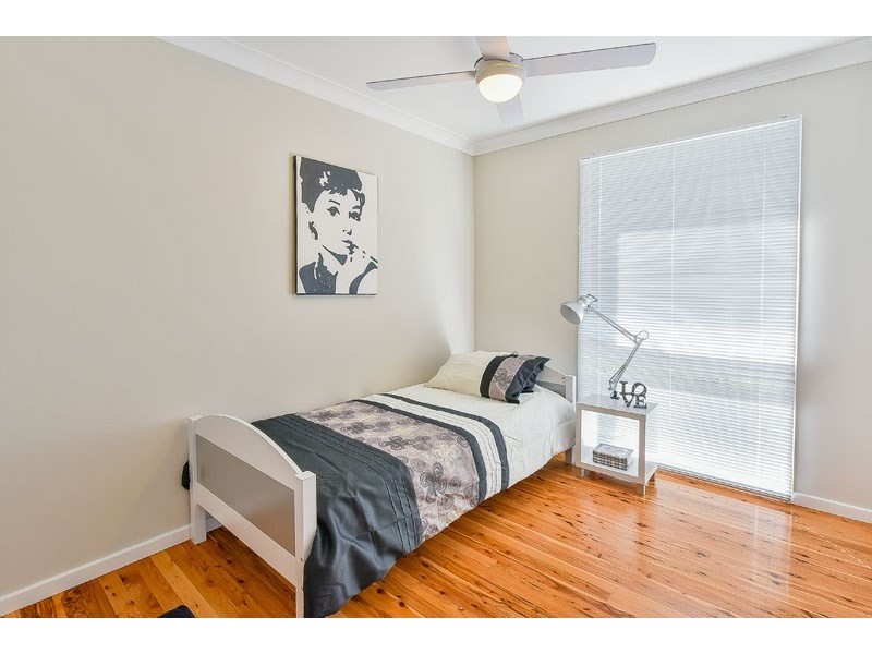 32 Barratt Avenue, Camden South NSW 2570