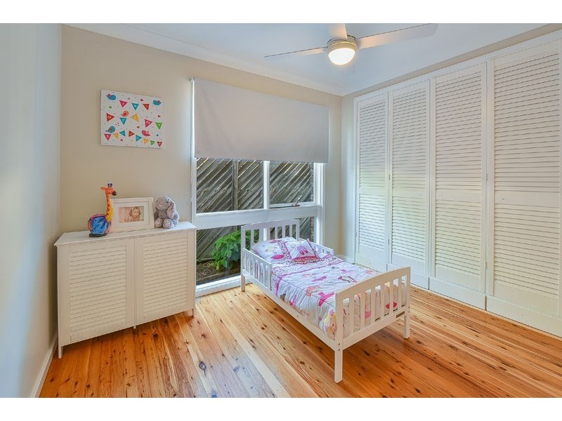 32 Barratt Avenue, Camden South NSW 2570