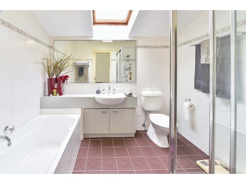 Glen Alpine NSW 2560