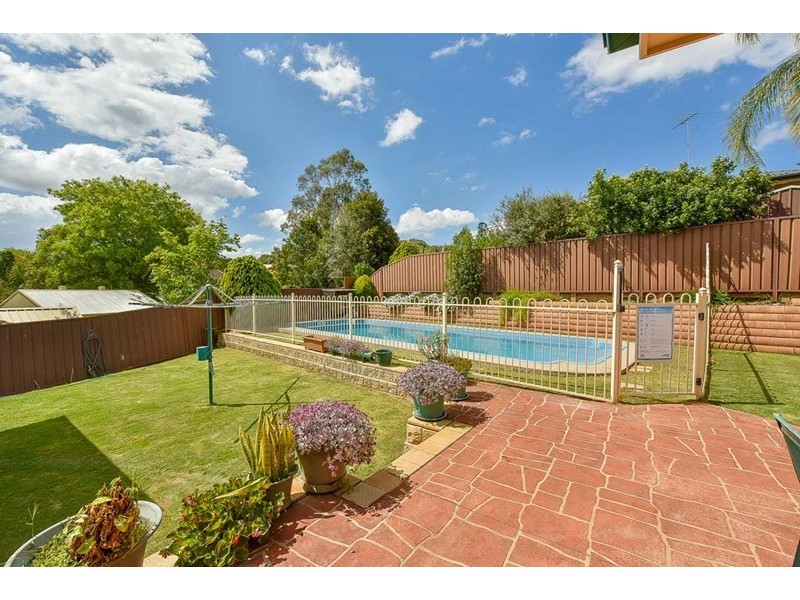 5 Laguna Place, Glen Alpine NSW 2560