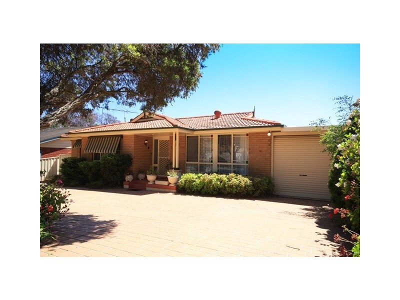 5 Templeton Road, Elderslie NSW 2570