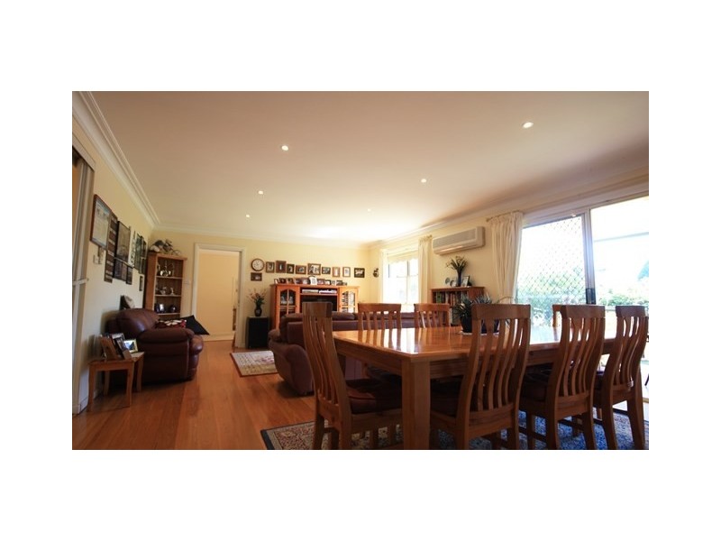 5 Templeton Road, Elderslie NSW 2570