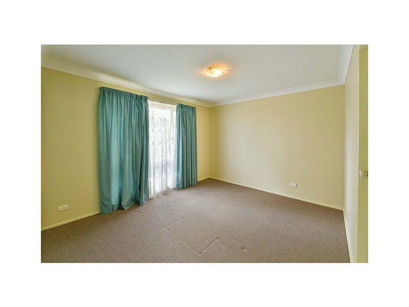 40 Ohlfsen Road, Minto NSW 2566