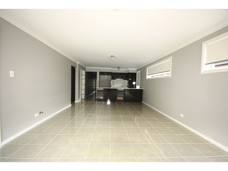 5 Parkinson Street, Spring Farm NSW 2570