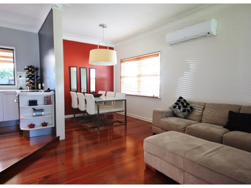 6 McLean Road, Campbelltown NSW 2560