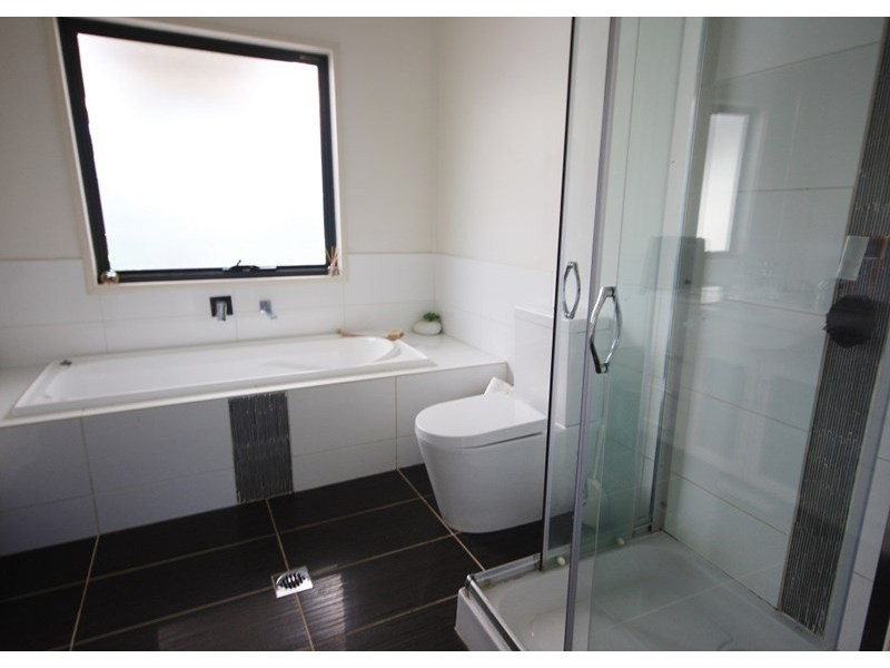 6 McLean Road, Campbelltown NSW 2560