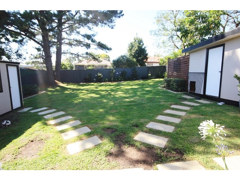 6 McLean Road, Campbelltown NSW 2560