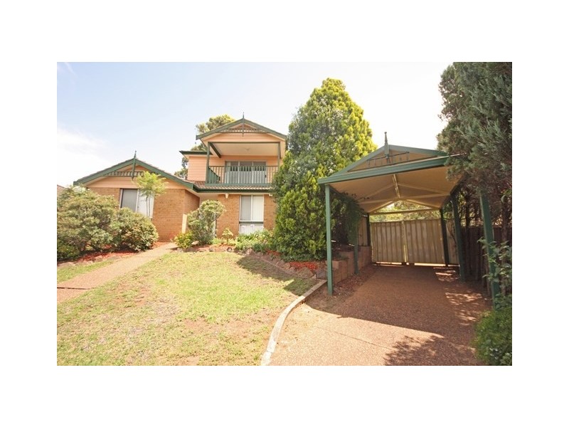5 Iras Place, Rosemeadow NSW 2560