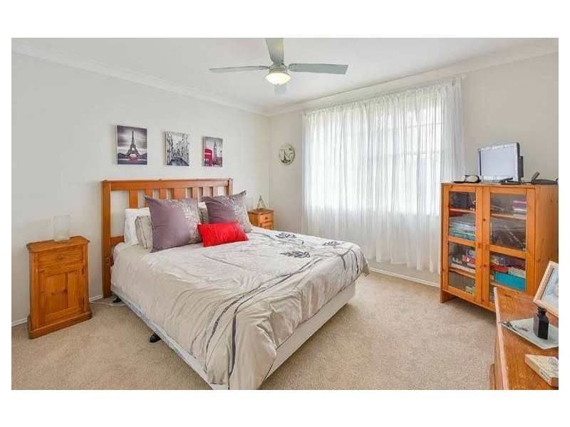 24 Renault Place, Ingleburn NSW 2565
