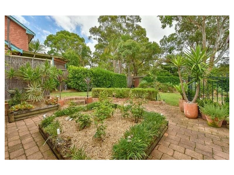 24 Renault Place, Ingleburn NSW 2565