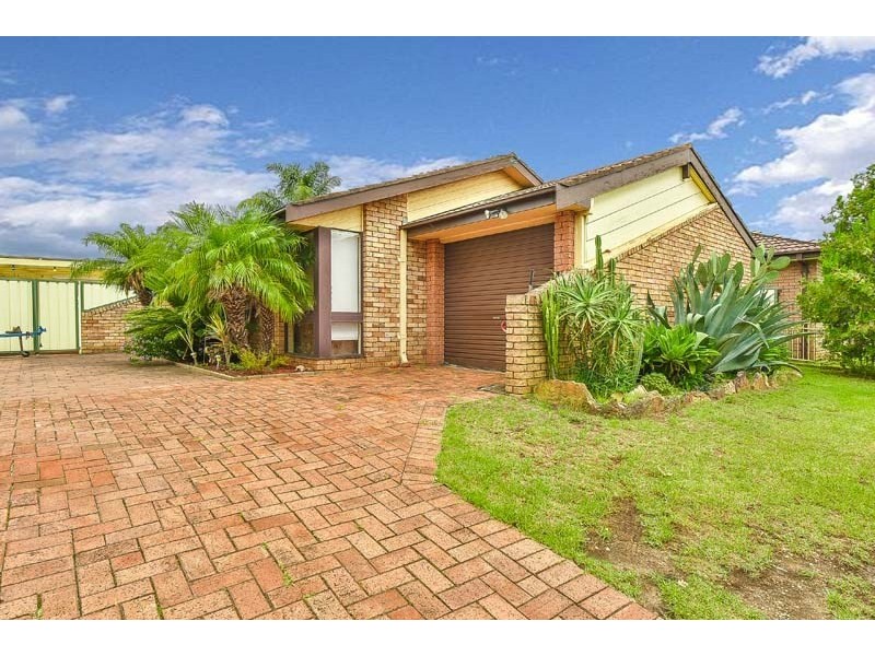 95 Atchison Road, Macquarie Fields NSW 2564