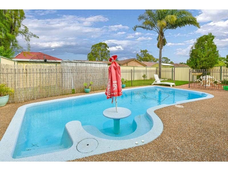 95 Atchison Road, Macquarie Fields NSW 2564