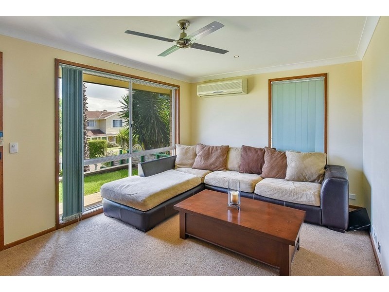 28 Haredale Street, Ambarvale NSW 2560