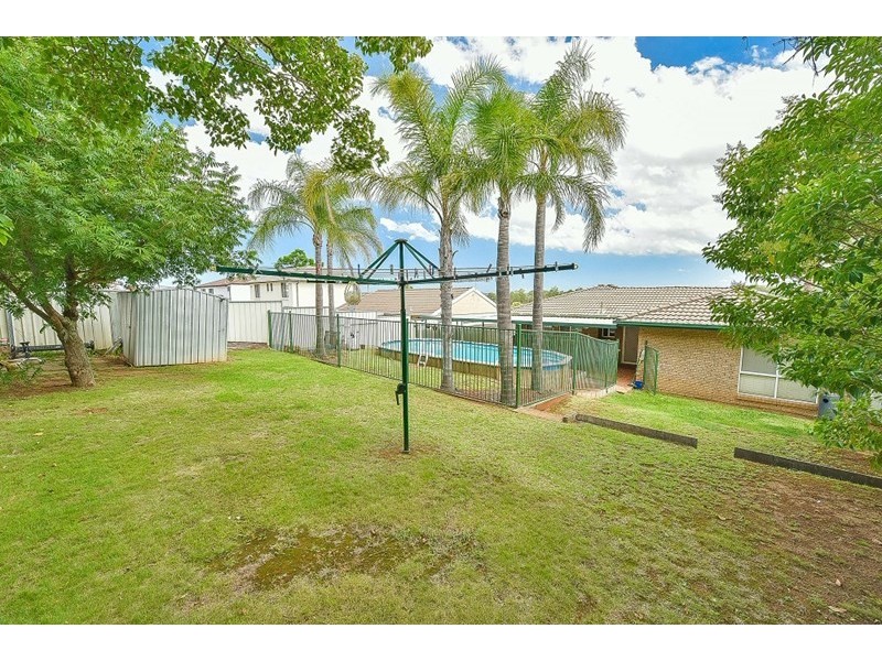 28 Haredale Street, Ambarvale NSW 2560