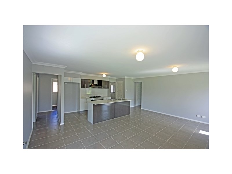 11 Beckham Street, Spring Farm NSW 2570