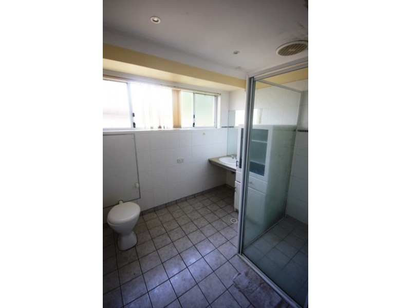 43 Copperfield Drive, Rosemeadow NSW 2560