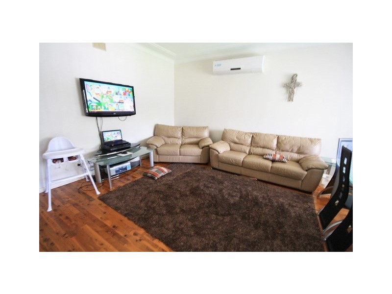 104 Ingleburn Road, Ingleburn NSW 2565