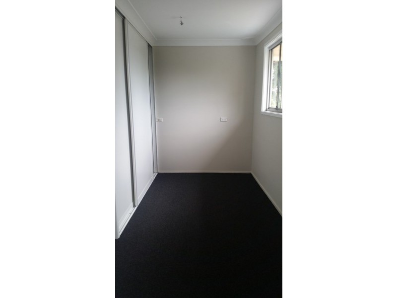 6 Queenscliff, Woodbine NSW 2560