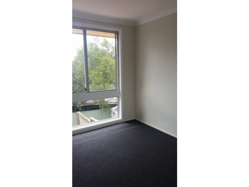 6 Queenscliff, Woodbine NSW 2560