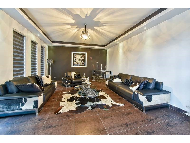 60 Ambrose Street, Oran Park NSW 2570