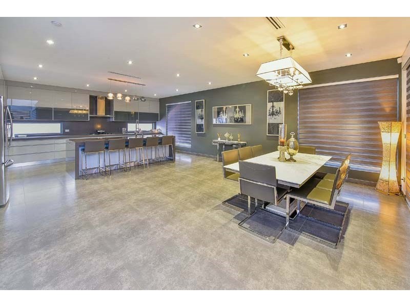 60 Ambrose Street, Oran Park NSW 2570